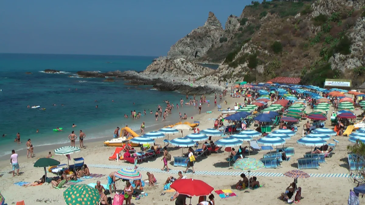 Capovaticano con bambini: attività e spiagge family-friendly