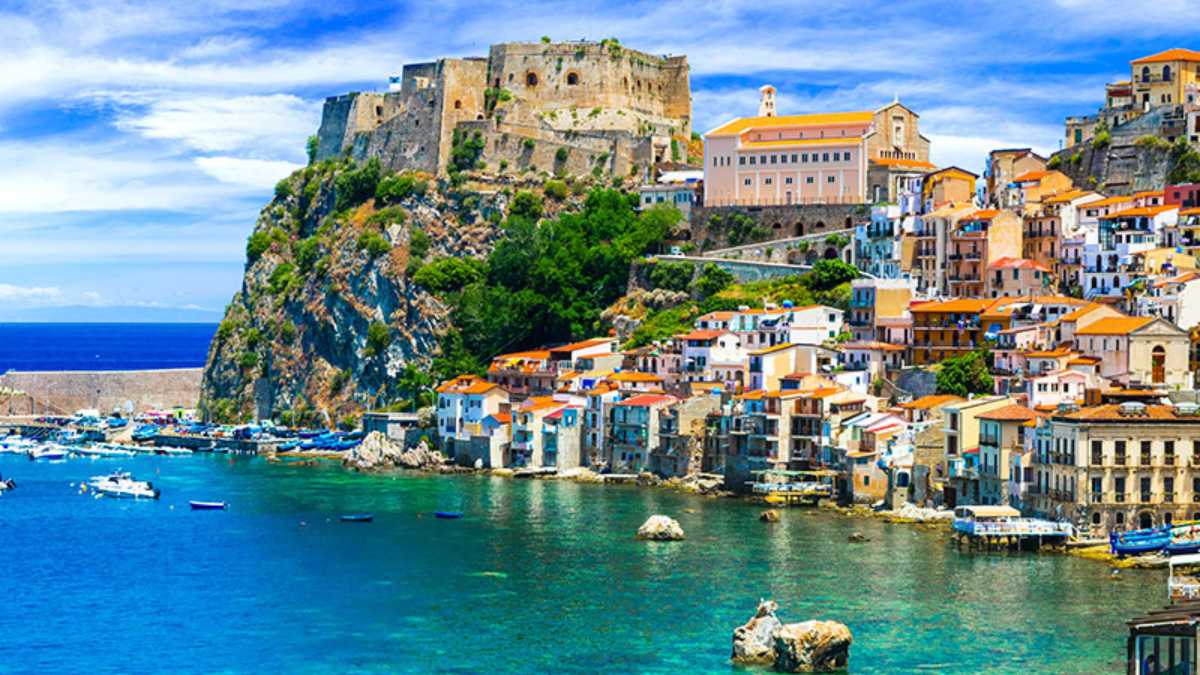 Capovaticano in autunno: itinerario romantico per coppie